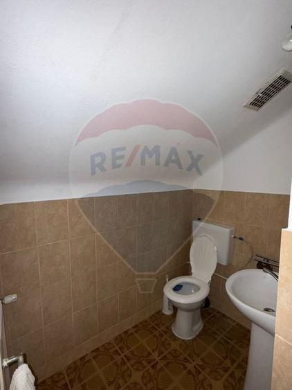 Casă / Vilă cu 6 camere de vânzare - 20