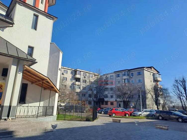 Proprietar vand apartament 3 camere, decomandat, zona Shopping City - 5