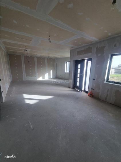 Casa Vila P+1 in Poroschia langa Restaurant IZABELL - 1