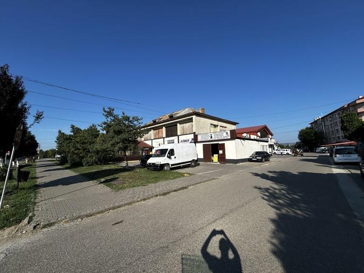Vand spatiu Comercial Gugesti - 3