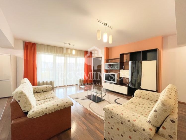 Apartament cu 2 camere de inchiriat in blocul Semiluna, Plopilor - 1