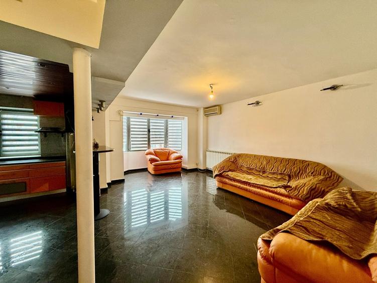 Bulevardul Decebal, stradal, RENOVAT RECENT,metrou Piata Muncii - 4