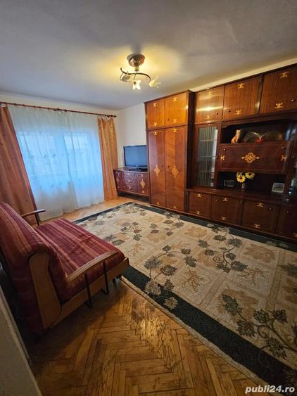Dau in chirie apartament cu 2 camere - 2