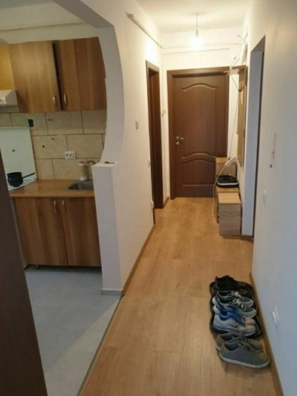 Inchiriez Ap. 2 Camere Strand II, aproape de statia autobus - 1