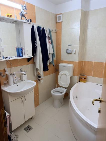 Apartament 3 camere cartieru prima nufaru piata nucetului - 2