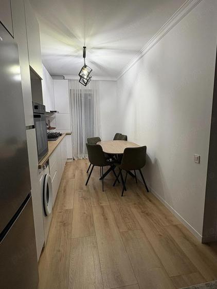 Apartament Flore?ti Eroilor - 4