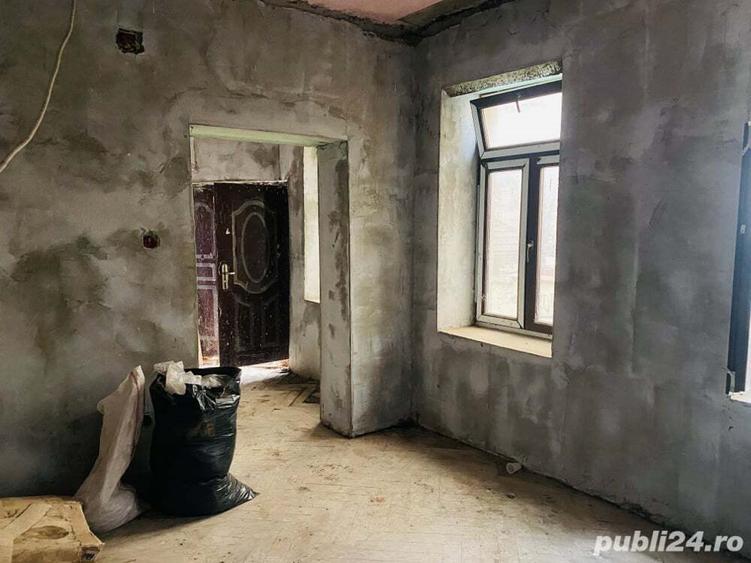 Vand inchiriez casa cu spa?iu comercial,Oravi?a - 4