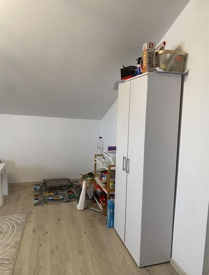 Inchiriez casa noua in Radauti,mansarda,comercial 54mp, pe termen lung - 4