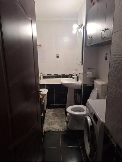 Inchiriez apartament decomandat 2 camere - 5