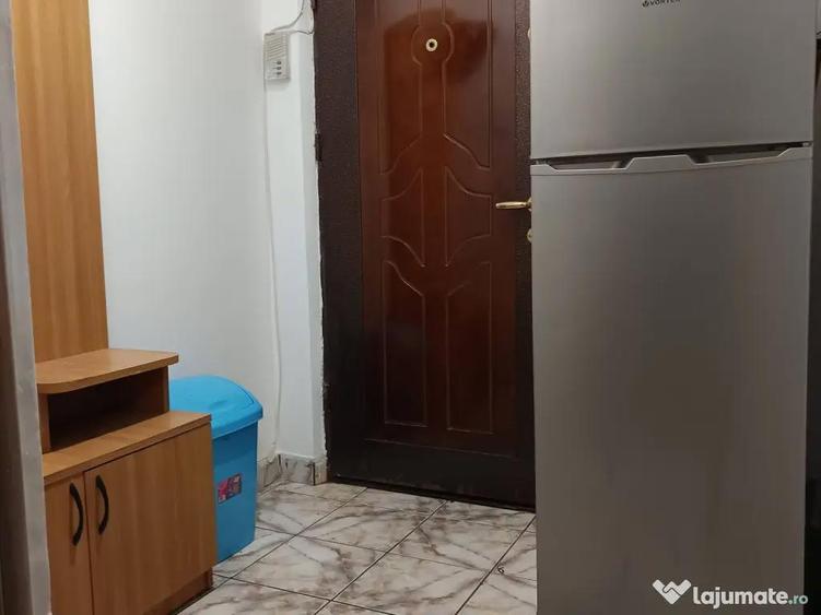 Inchiriez apartament 2 cam. centrala proprie, zona Boul Rosu - 5