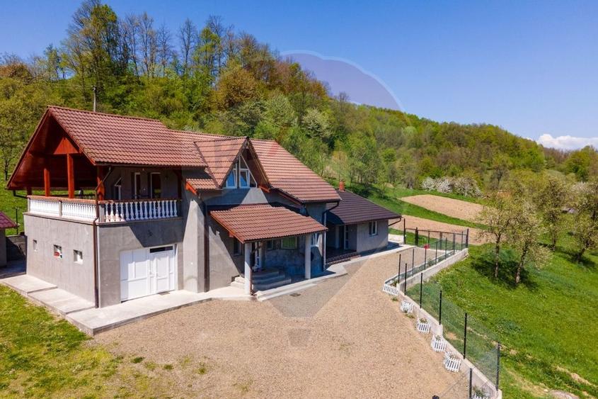 Casa / Vila Sesuri, jud Hunedoara - 2