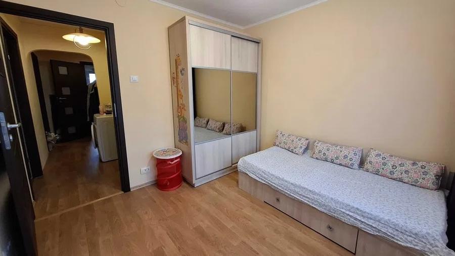 Apartament 3 camere, 65 mp, decomandat, centrala, ac, balcon, Brancoveanu - 2