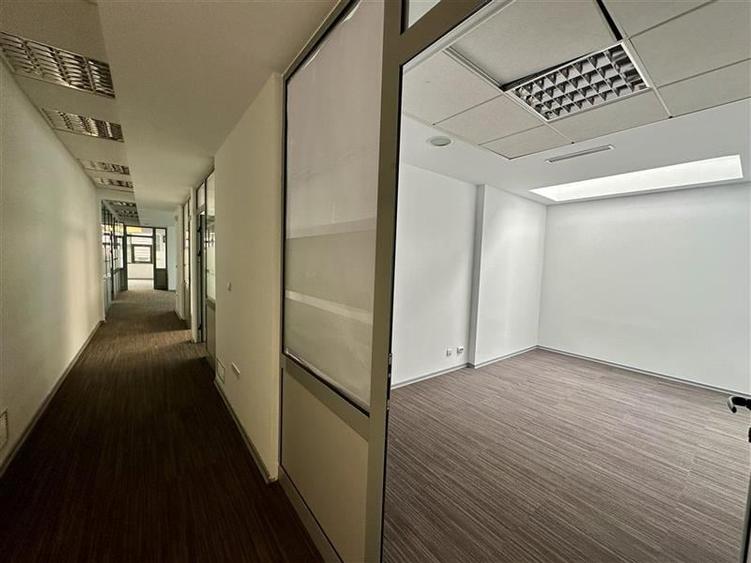 Inchiriere Birouri - Astoria Center - de la 260 mp - 42