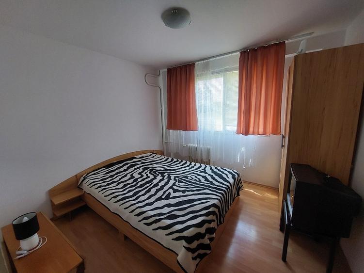 Proprietar inchiriez apartament doua camere decomandat in Drumul Taberei  - 3