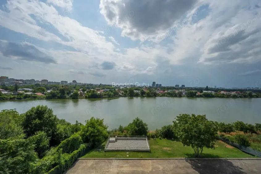 APARTAMENT CU TERASA GENEROASA SI VEDERE UNICA CATRE LAC APARTAMENT CU TERASA GENEROASA SI VEDERE UNICA CATRE LAC