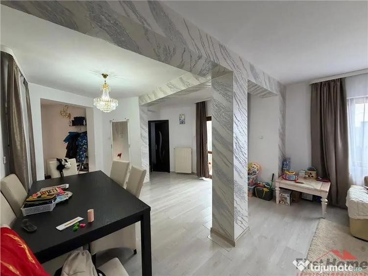 Casa P M de in Focsani, zona Tabacari 104.000 e - 8