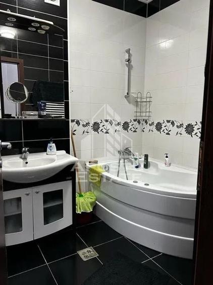 Apartament 2 camere, proaspăt renovat, 70 m pătrați utili, UTA - 2