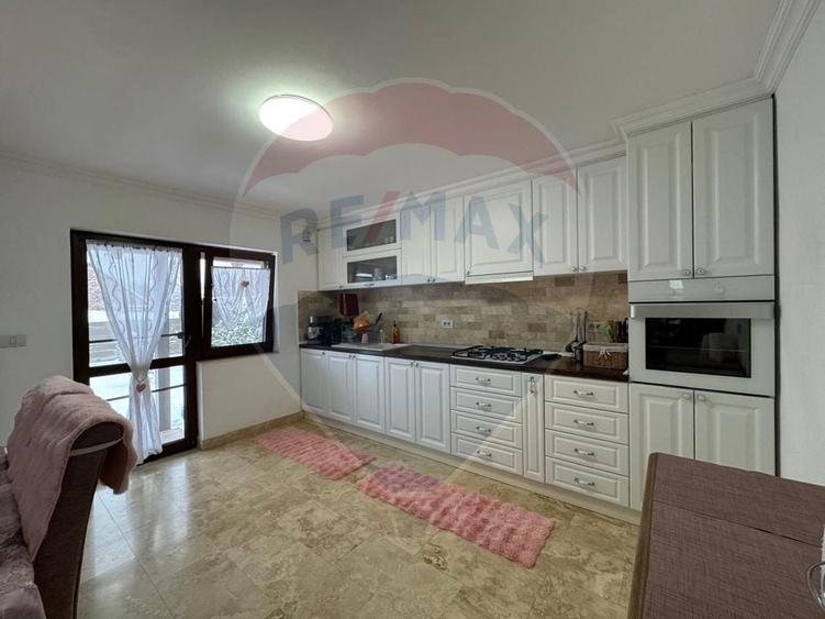 Casă / Vilă cu 4 camere de vânzare în zona Bujac-Arad - 7