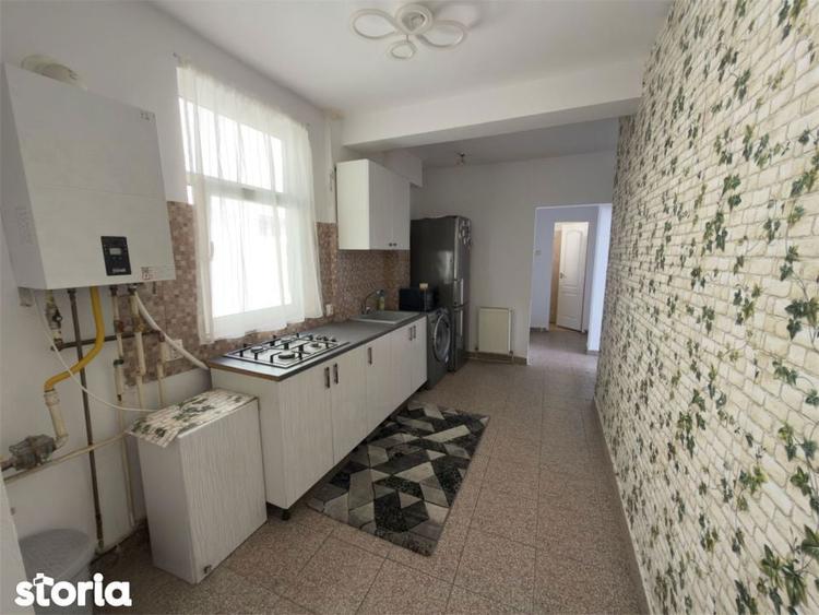 Apartament 3 camere- zona centrala. - 8