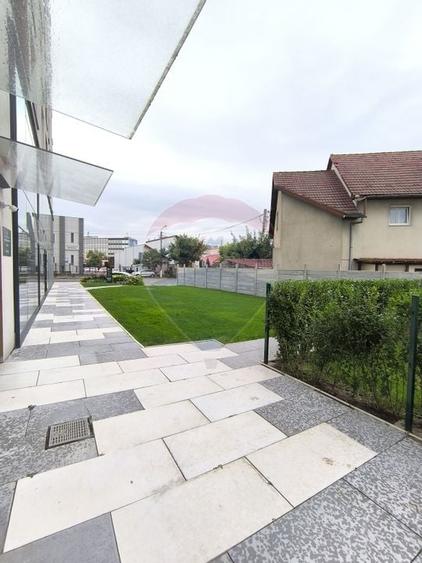 Spațiu comercial de vanzare - 5