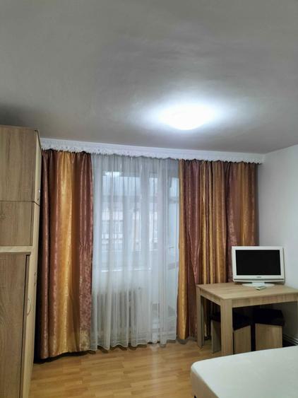 Garsoniera de inchiriat Piatra-Neamt - 1