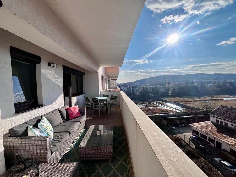 Ultracentral Spatios cu Vedere Superba - 10