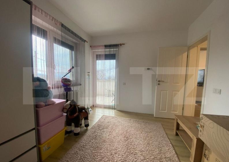 Casa cu piscina mobilata la cheie - 7