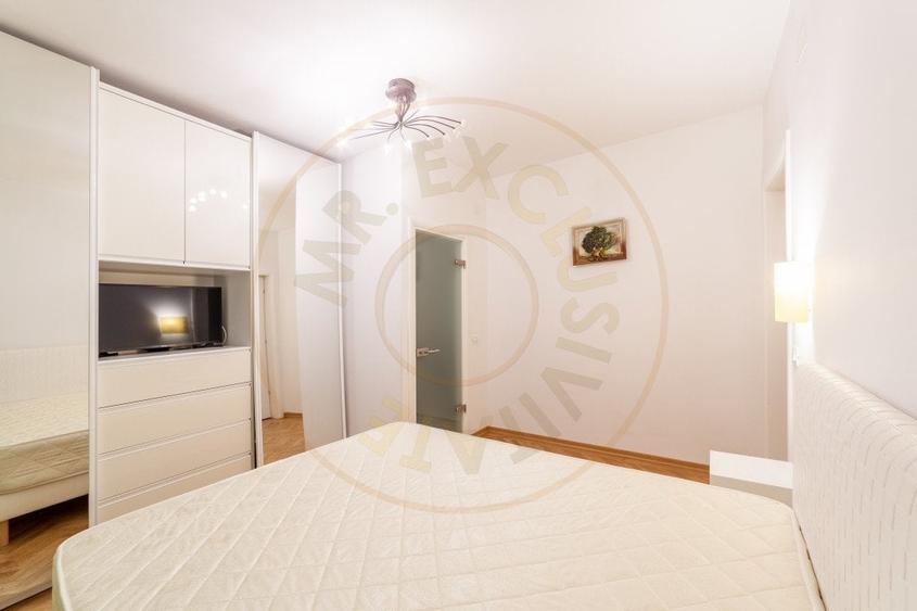 Vila zona Expo Parc - 2 apartamente, curte comuna - 13