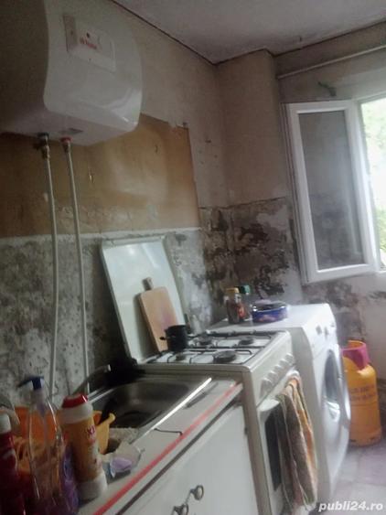 Vand apartament cu 3 camere decomandat et.4 zona Take Ionescu,str.Bucuresti pret 89000 euro negociab - 3