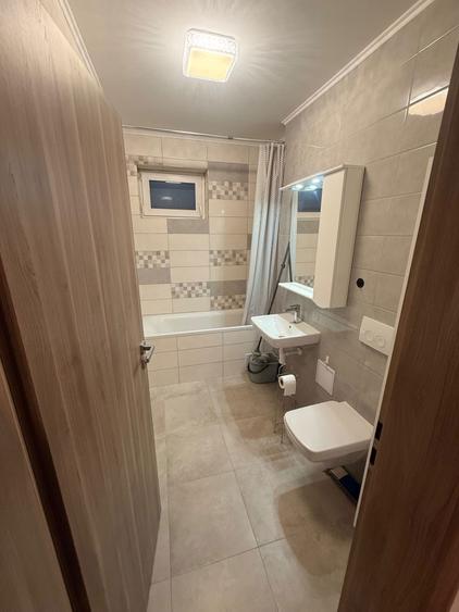 Inchiriez apartament tip studio - 3