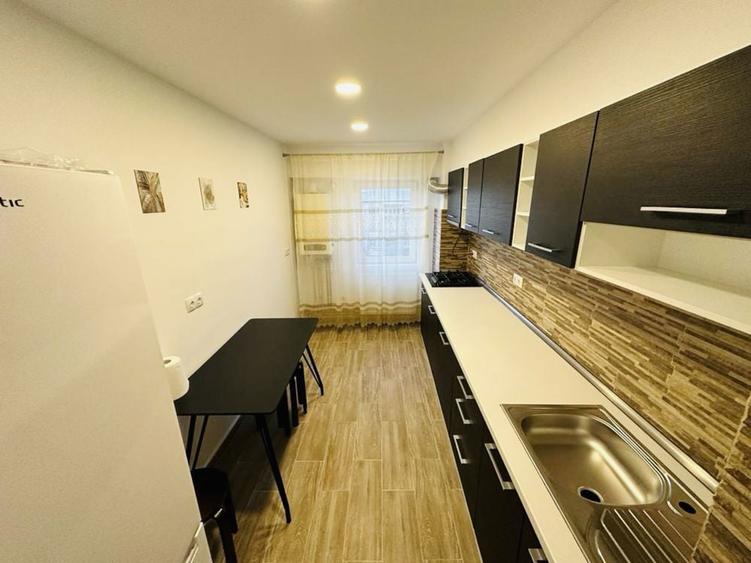 Apartament cu 2 camere de inchiriat - 2
