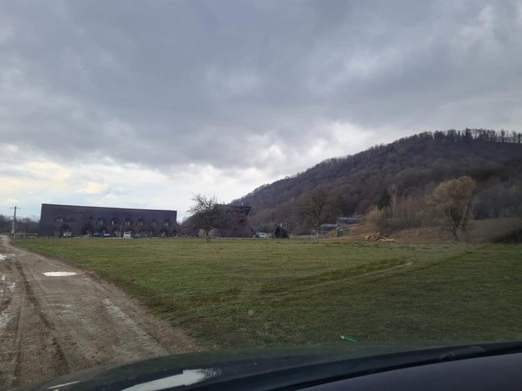 Teren - zonă turistică Râșnov, Glăjărie - 3