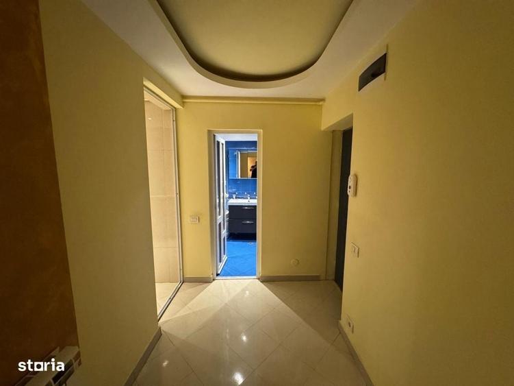 Garsonieră decomandată în Splaiul Unirii
