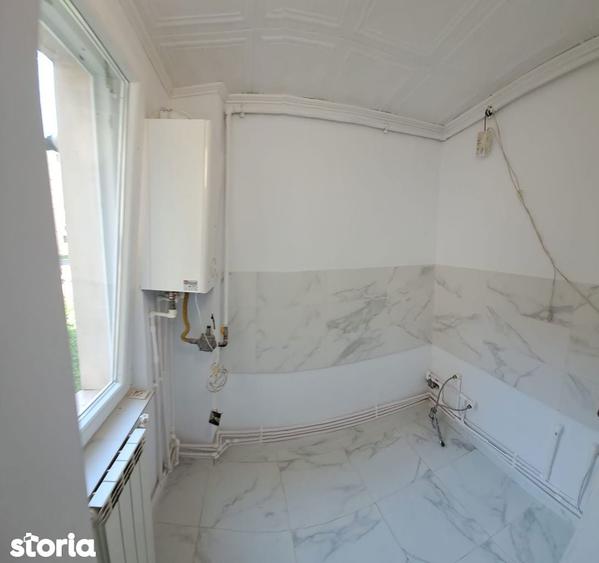Rarsoniera renovata in Roman. - 4