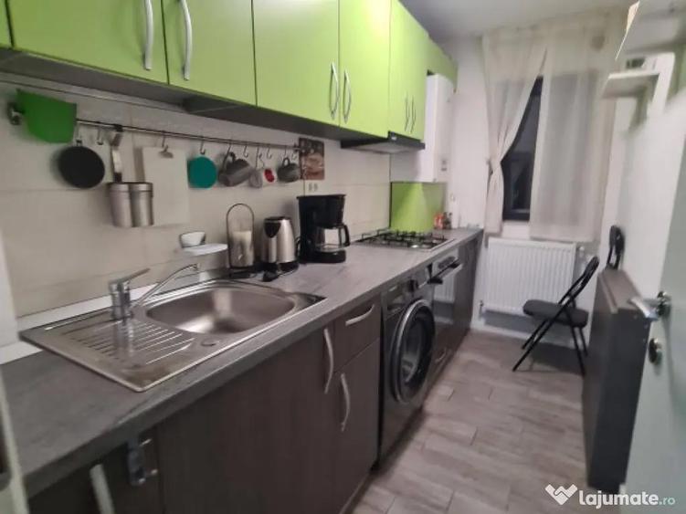 Dristor bloc nou etaj 1 - 6