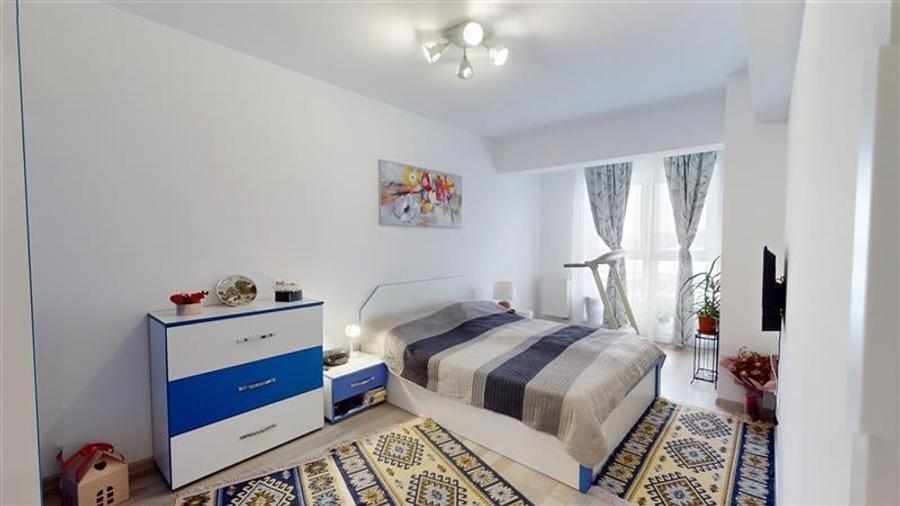 Pe 2 niveluri, Penthouse modern la bulevard, parcare si boxa, Tractorul  Nou, Br - 3