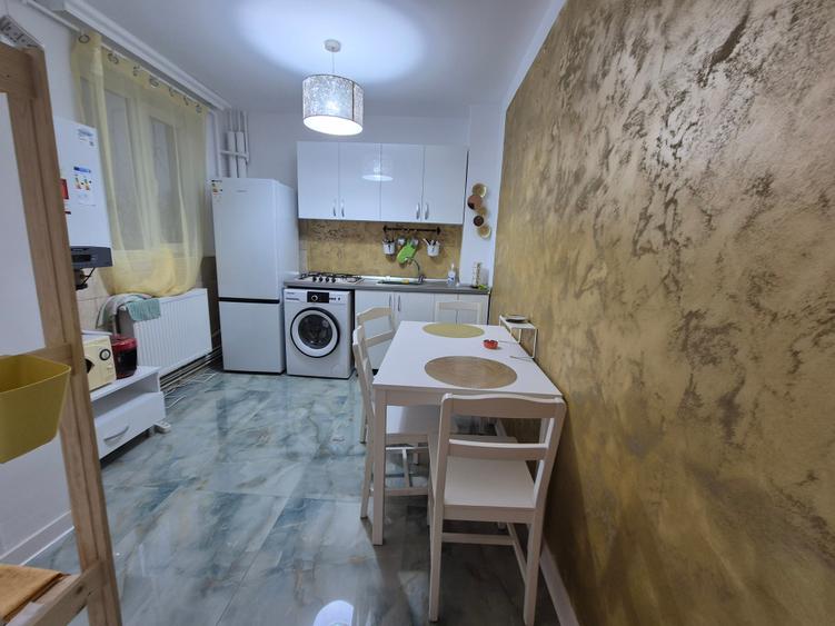 Recomand-la 10 minute Piața Unirii-6 minute Facultatea Medicina- un spațiu unic - 1