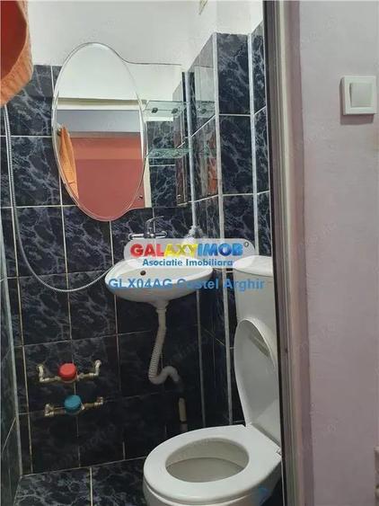 Vindem garsoniera in zona Traian , etaj 2 - 11