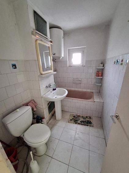 3 Decomandate Piata Centrala Etaj 3 mobilat 69mp 85000E - 5