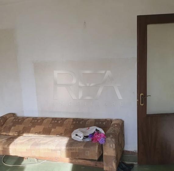 2 camere, et 1/4, bloc tip P-Drumul Taberei - 4