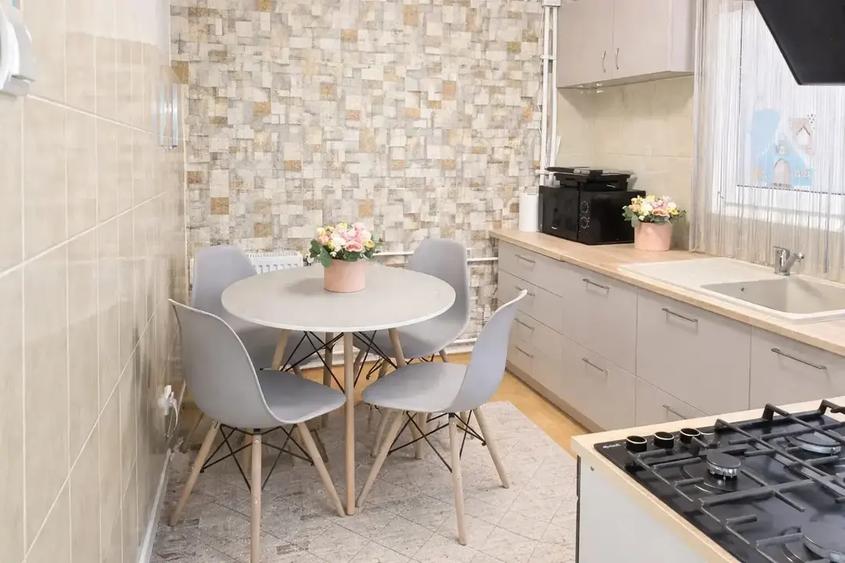 Oportunitate 2 camere decomandat renovat fara risc seismic - 1