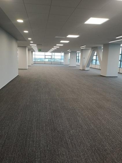 PIPERA - Porsche inchirieri/vanzari spatii Parter+Etajclasa A 200 mp-15.000 mp - 4