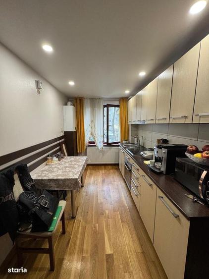 cv 179 V.Babes, apartament 2 camere semidecomandat , parter - 1