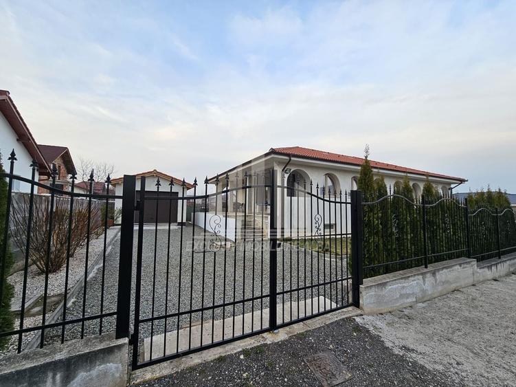 Casa individuala | 290 mp | 1200 mp teren | Mobilata | Alba-Micesti - 1