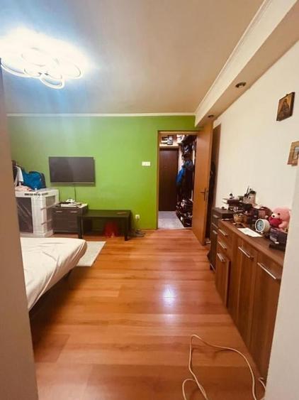 65000 euro -2camere- metrou Gorjului  -etaj 1 - 4