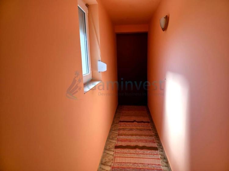 Gospodarie cu atelier si livada de vanzare in Felcheriu, Bihor - 7