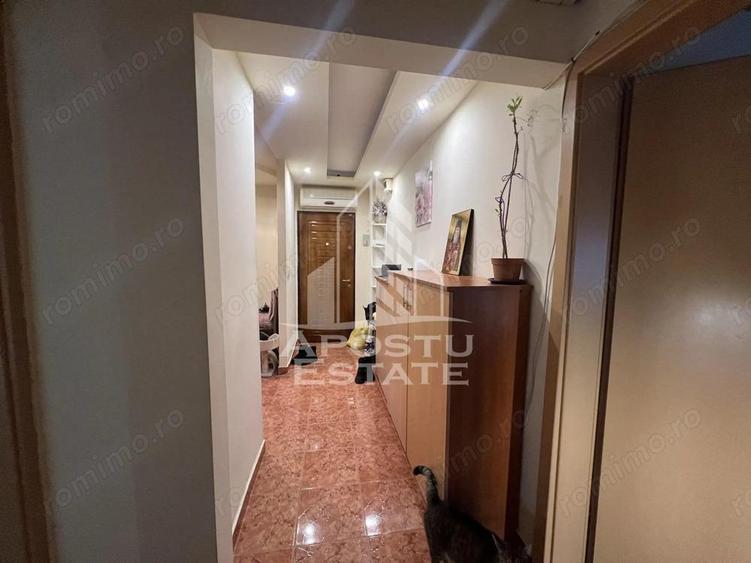 DE VANZARE Apartament 2 camere langa parc - 9