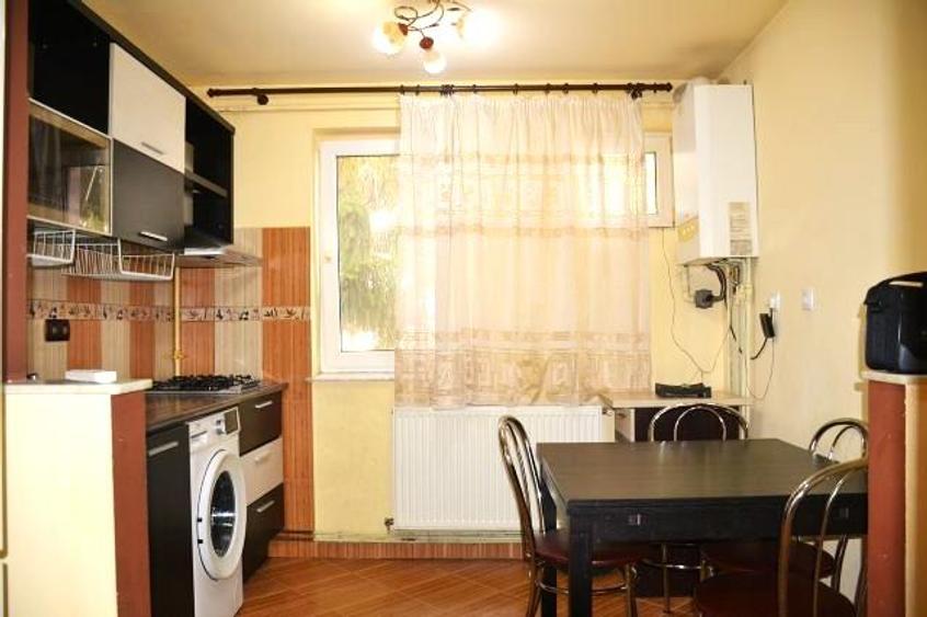 Vanzare apart 2 camere mobilat utilat, Targoviste - Aleea Tarandafirilor. - 1