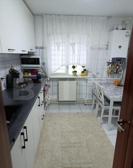 Apartament 3 camere, 67 mp, zona George Enescu - 3