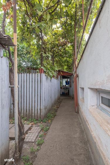 Casă cu 2 camere cu Teren 204 Mp în Central